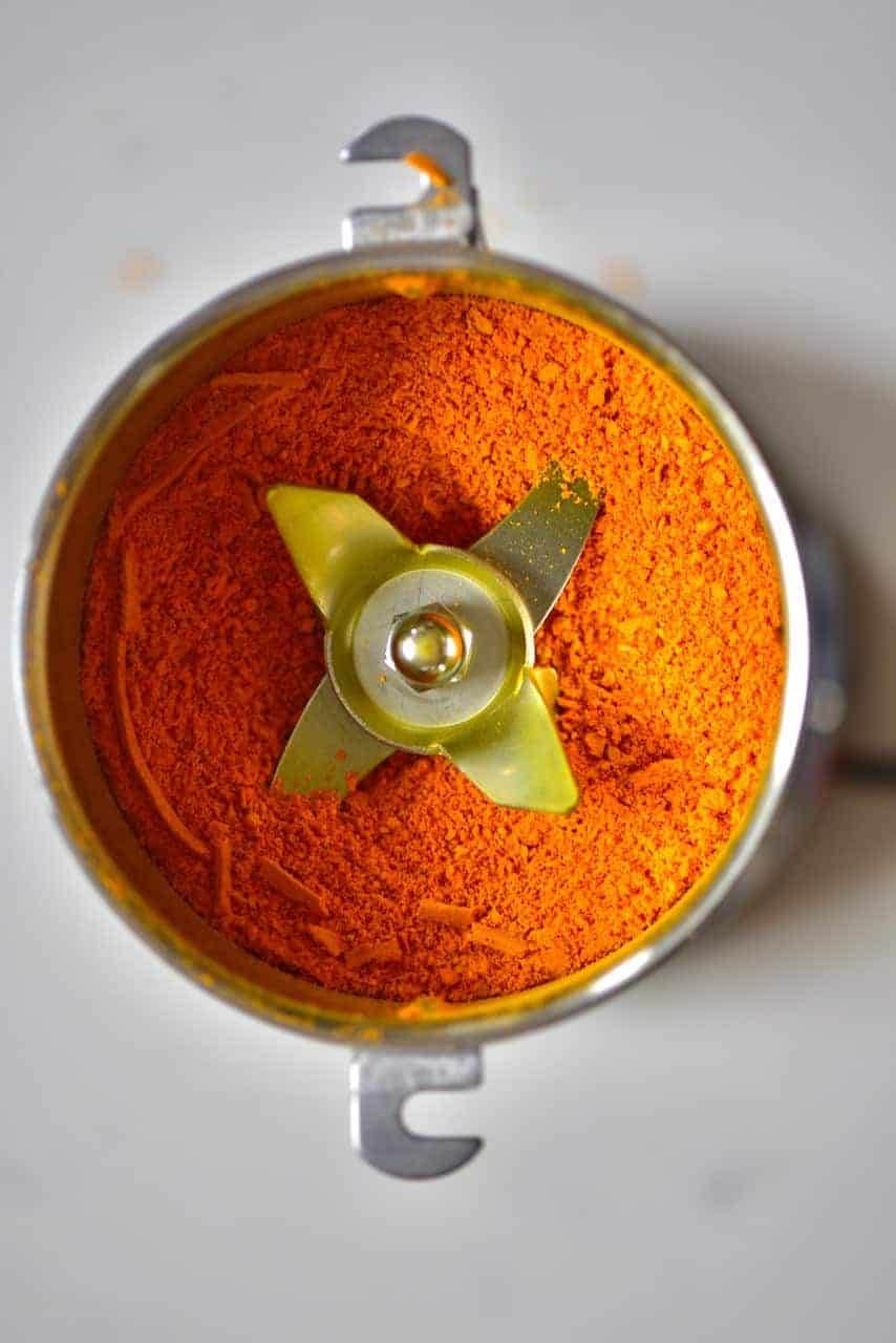 Mélange : Curcuma, Poivre Noir, Gingembre et Cannelle - Maison Fébane